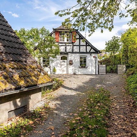Fachwerk-Ferienhaus 1764 エスローエ エクステリア 写真